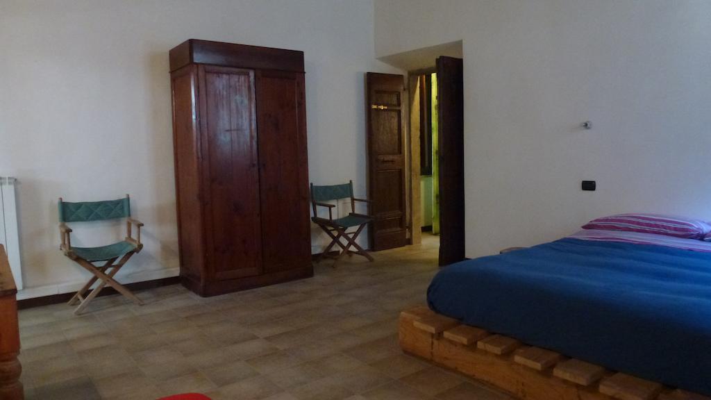 A Priori Guest House วิแตร์โบ ห้อง รูปภาพ